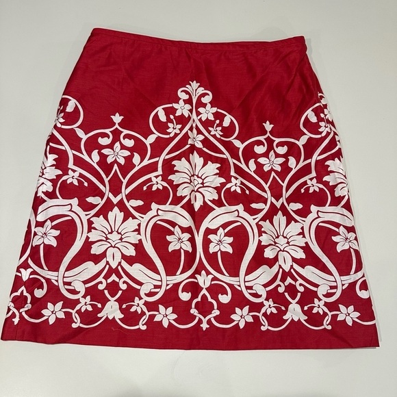 LOFT Dresses & Skirts - Loft Elegant Red and White Floral Skirt Size 16